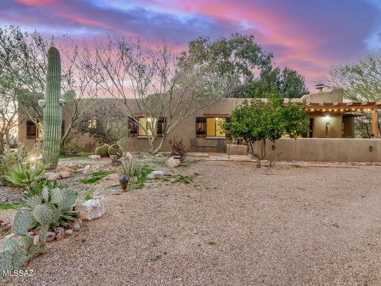 2300 W Sunkist Rd, Tucson, AZ 85755