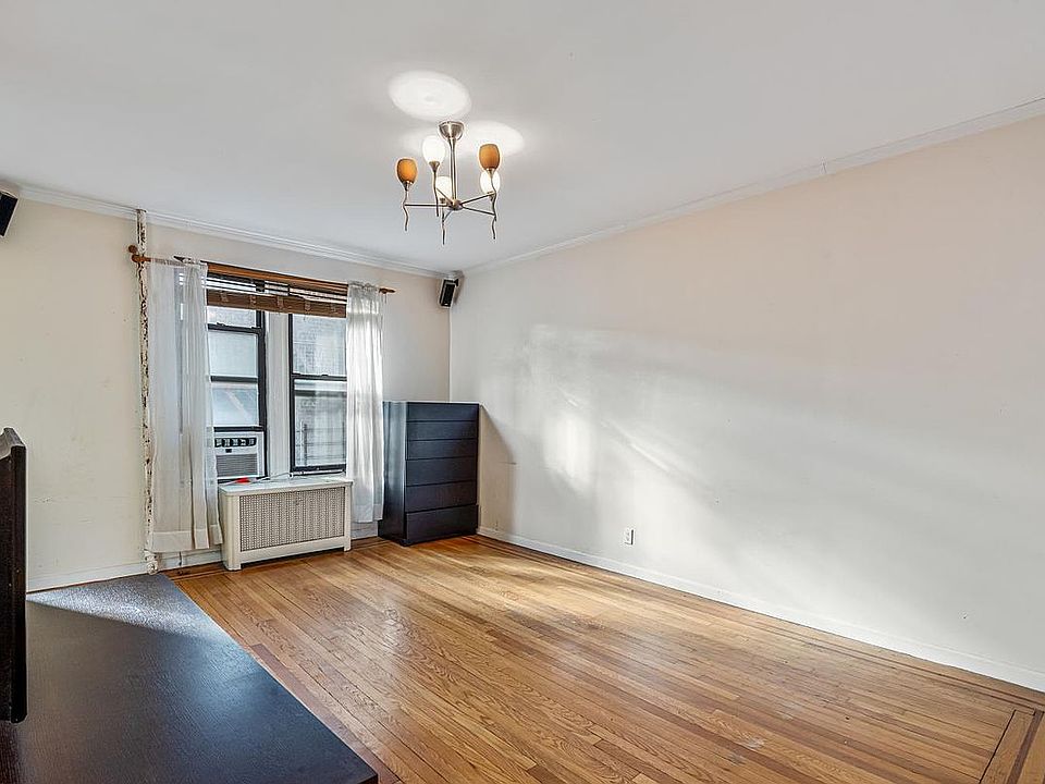 8374 Talbot St APT 3D, Kew Gardens, NY 11415 | MLS #S1746269 8374 Talbot St APT 3D, Kew Gardens, NY 11415 | MLS #S1746269