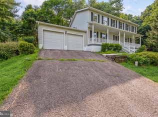 5460 Mineral Hill Rd, Sykesville, MD 21784