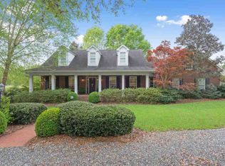 10017 Surrey Farms Ln, Tallahassee, FL 32309