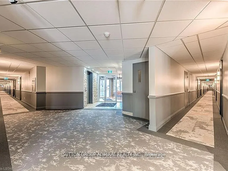 5 Jacksway Cres #108 — Photo 3