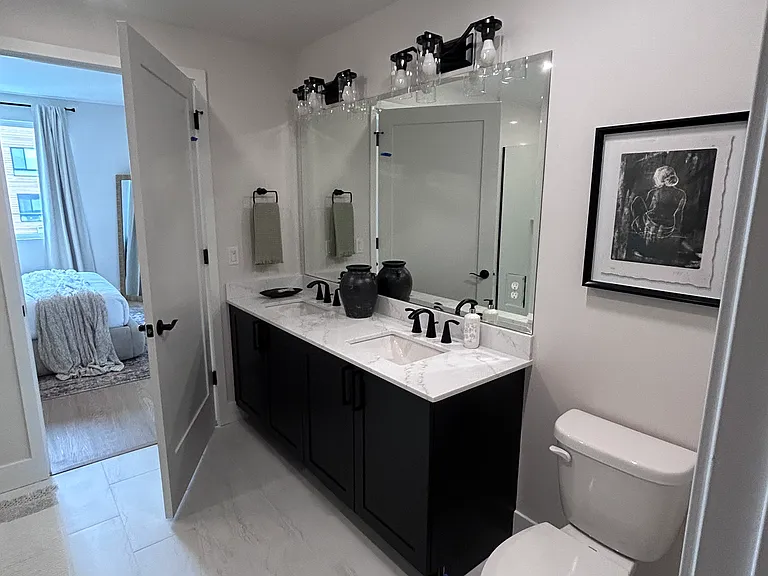 401 Grand Ave W #407 — Photo 11
