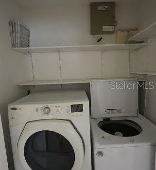 1155 Thayer St — Photo 13