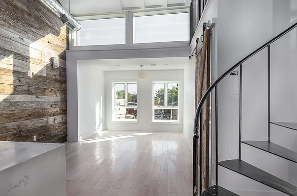 Rented by Bond New York | media 10