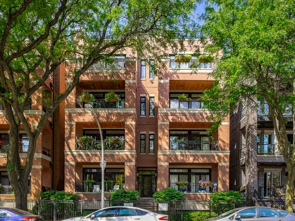(undisclosed Address), Chicago, IL 60657