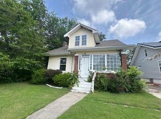 607 Gilman St, Moberly, MO 65270