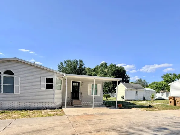 36832 Wilmington Rd, Fruitland Park, FL 34731