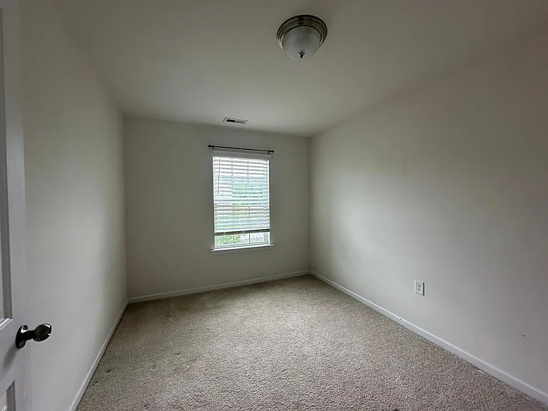 183 Polaris Ave — Photo 15