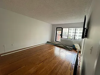 Rented by Best Apartments North Inc