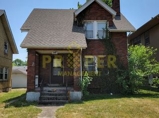 104 E Siebenthaler Ave, Dayton, OH 45405