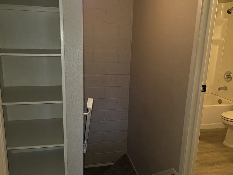 3213 W Royal Palm Rd — Photo 20