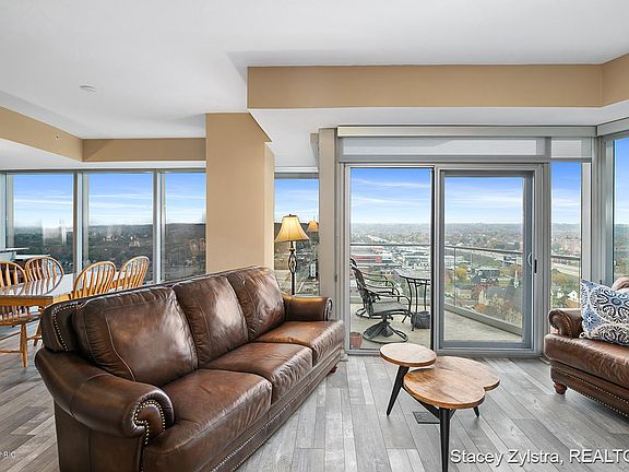 5th image of 335 Bridge St NW APT 1607