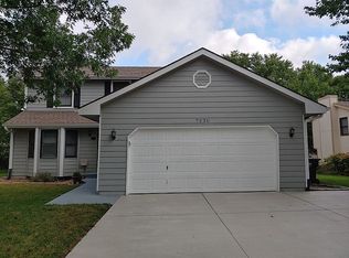 7330 SW Cannock Chase Rd, Topeka, KS 66614