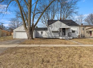 7534 Pelham Rd, Taylor, MI 48180