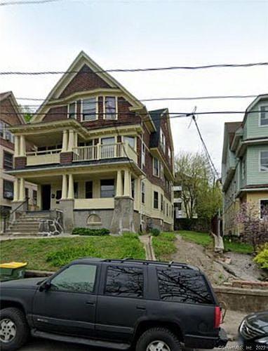 1st image of 89 Idylwood Ave