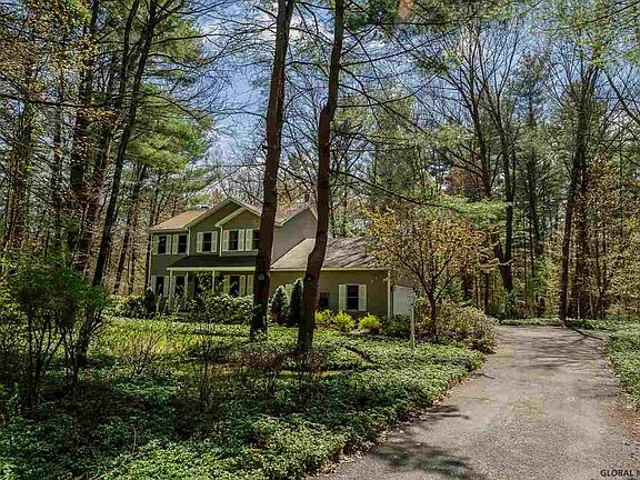 2nd image of 4 Old Saratoga Knolls Ln