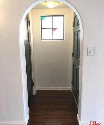 3rd image of 6200 W Olympic Blvd