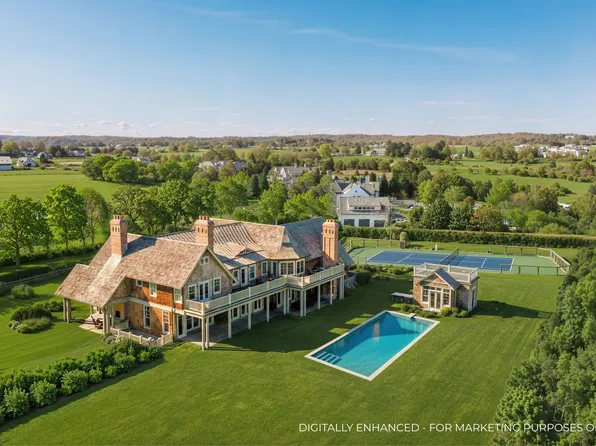 14 Two Trees Ln, Bridgehampton, NY 11932