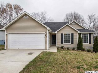 104 River Oaks Dr, Madison, AL 35758