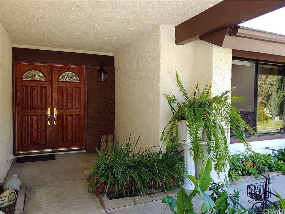 1st image of 322 Camino De Teodoro