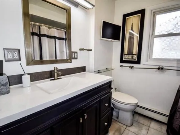 14 Waldo Avenue image 4 of 10