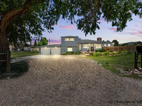 910 Dittman Ct, Cheyenne, WY 82009