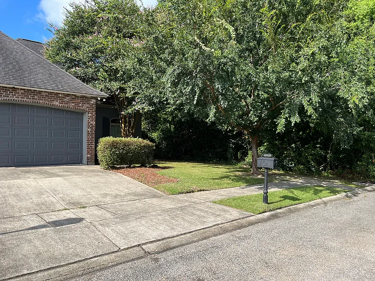 14930 Wax Myrtle Ave — Photo 3