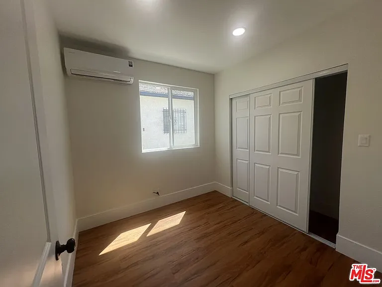 8640 Baring Cross St — Photo 13