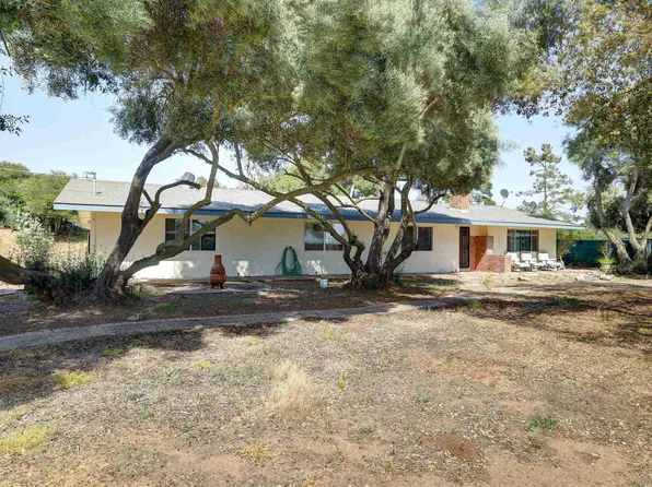 31643 Oak Glen Rd, Valley Center, CA 92082