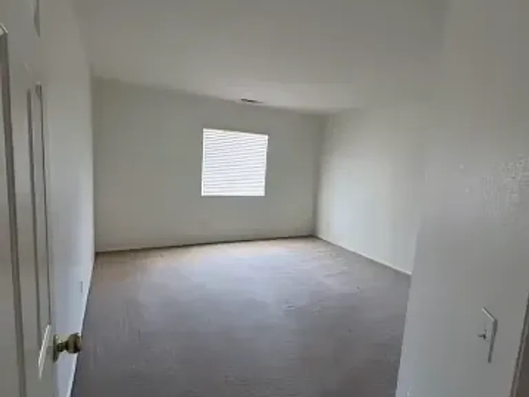 13840 Colorado Ln — Photo 36