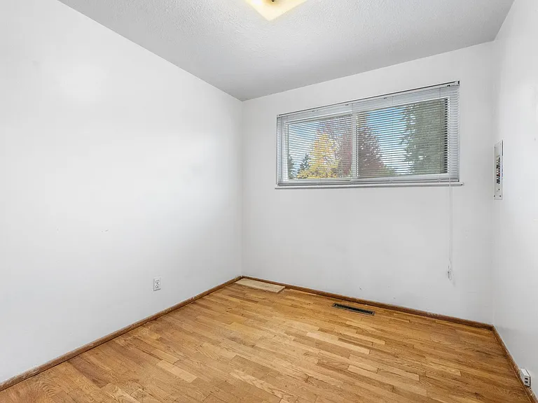 8908 Hipkins Rd SW — Photo 15
