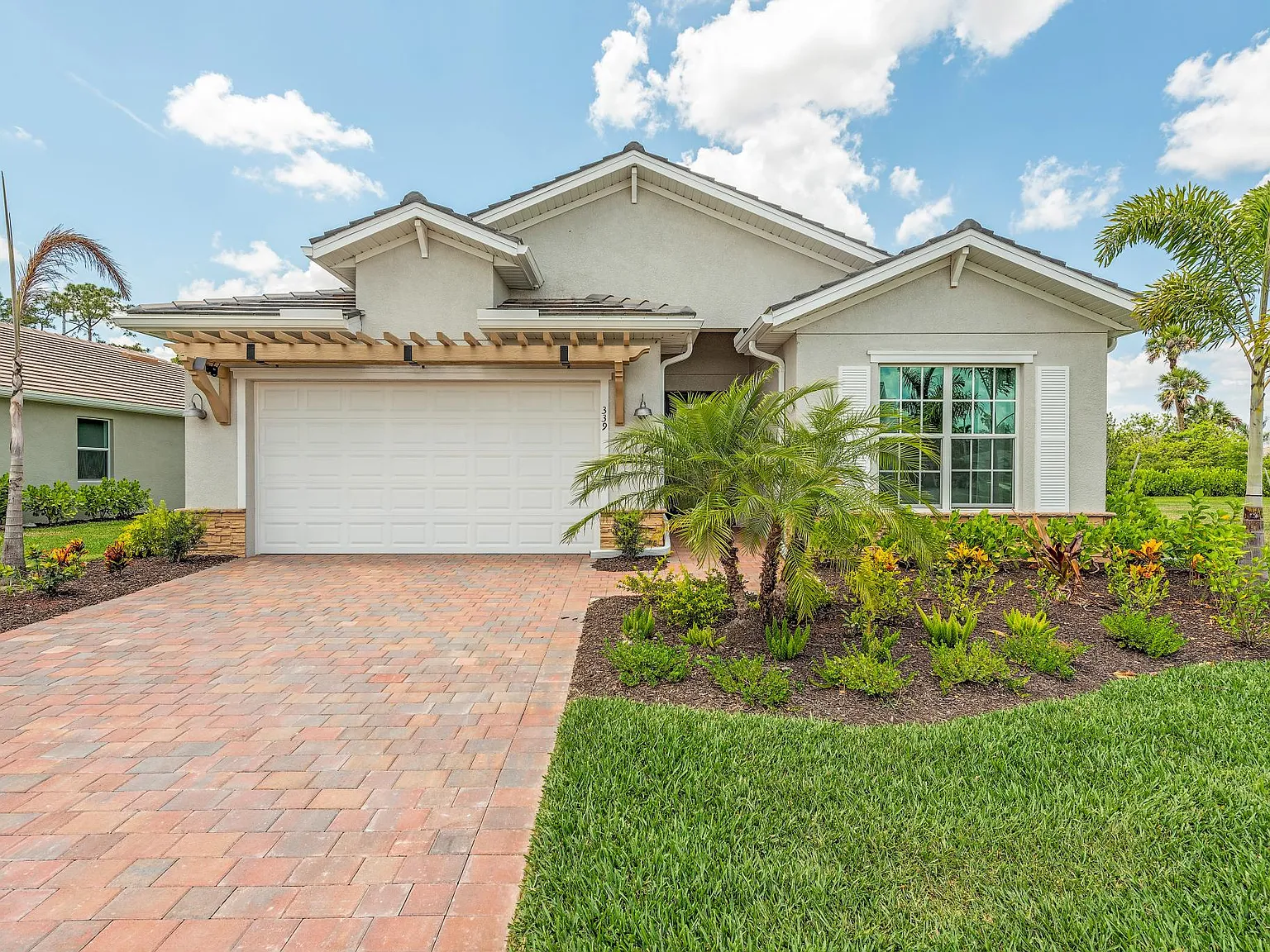 4 bed, 2221 sqft, $3,499 — Photo 1