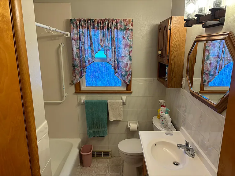 811 Soap Hollow Rd — Photo 8