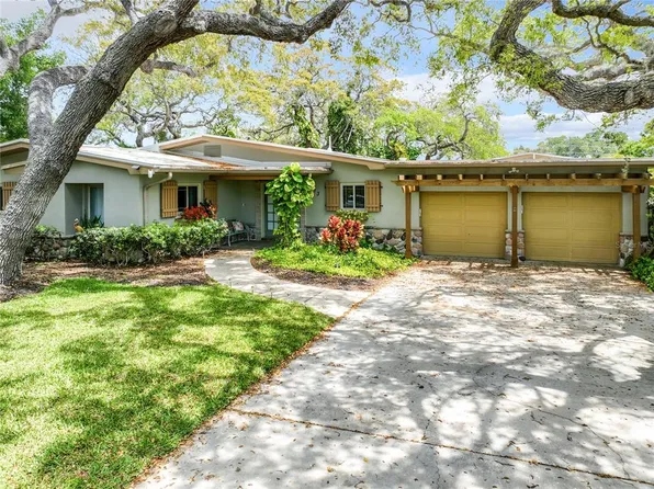 313 Palmetto Ln, Largo, FL 33770