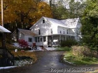 6366 Rr 6, Montrose, PA 18801