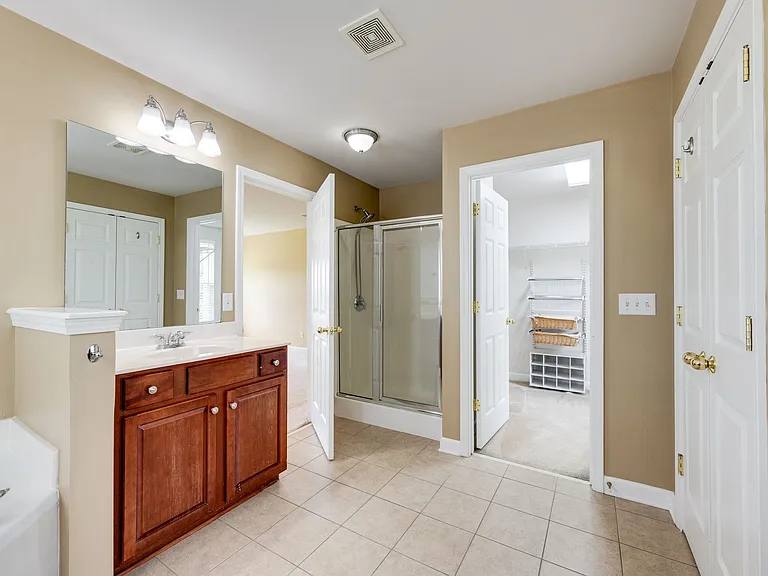1255 Habersham Way — Photo 16