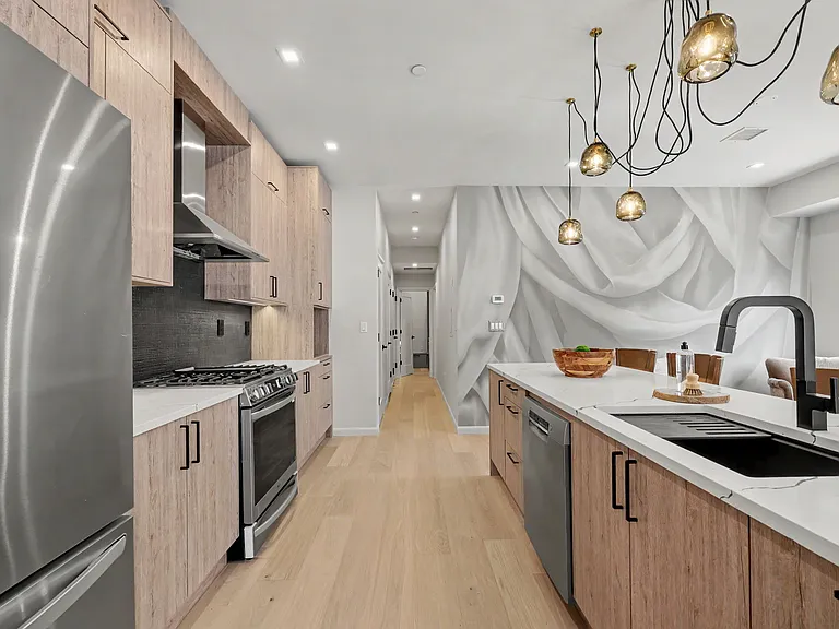 63 Church St #5 — Photo 7