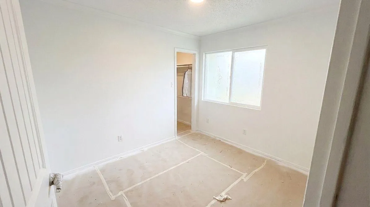 3 bed, 1.5 bath, 1024 sqft, $1,800 — Photo 3