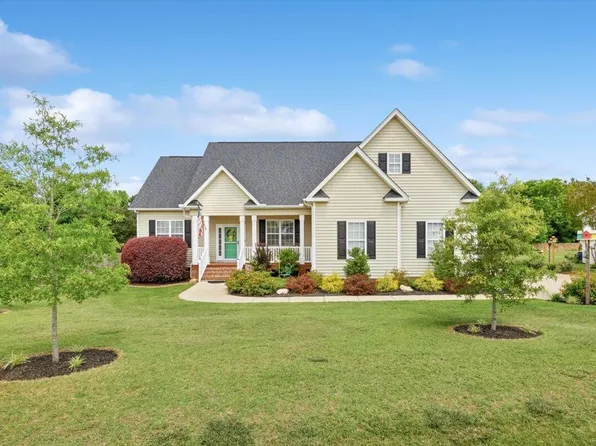 517 Spruce Meadows Ln, Willow Spring, NC 27592