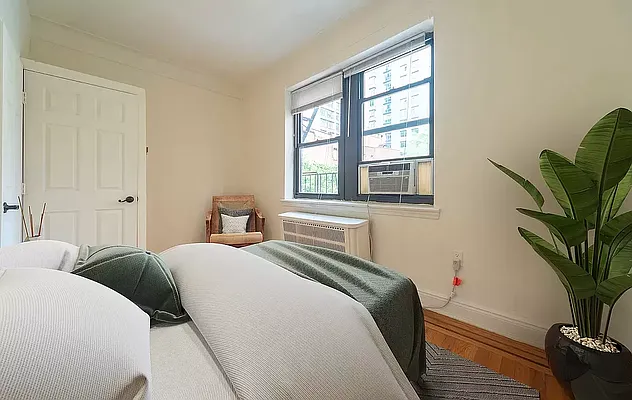 Rented by Platinum Properties | media 13