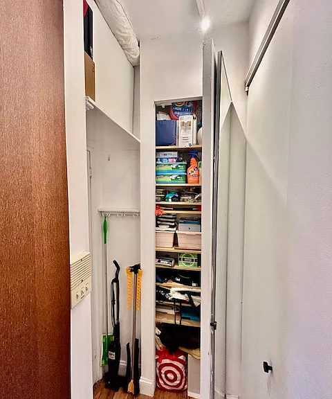 304 W 10th St #2B — Photo 14