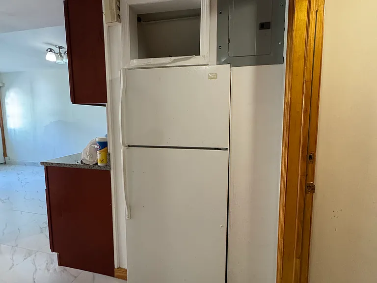 185 Liberty Ave #1 — Photo 4