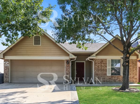 2864 Saint Bernard Dr