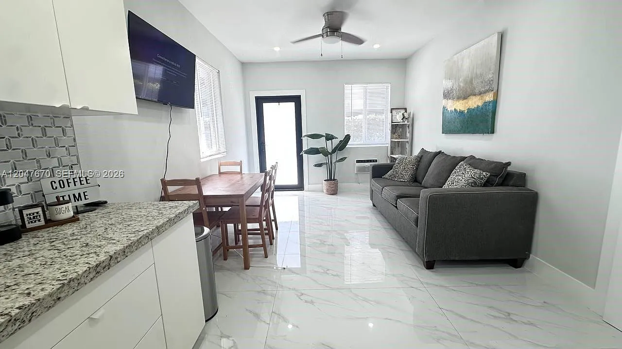 Brickell Estates — Photo 2