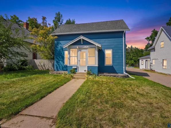 1513 S Duluth Ave, Sioux Falls, SD 57105