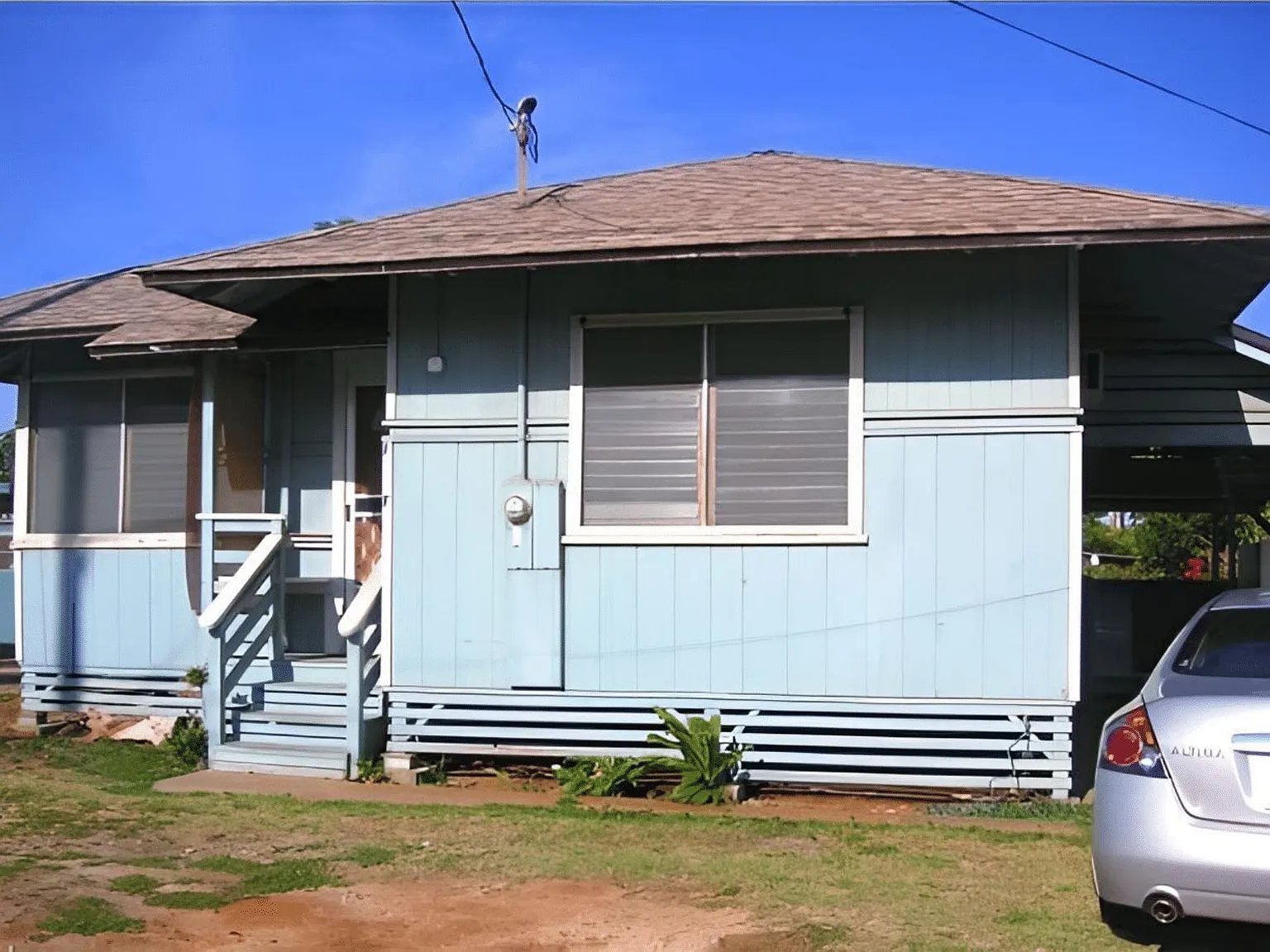 2 Bedroom / 1 Bath Single Family House — Photo 2