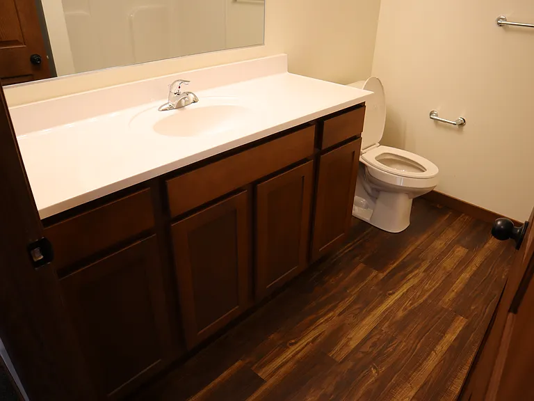 Dreamsville Apartments — Photo 20