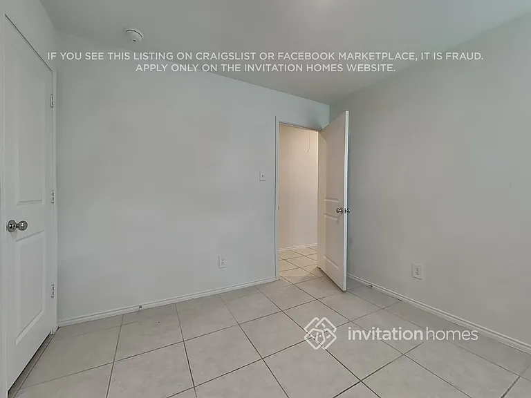 3018 Wallace Wells Ct — Photo 13