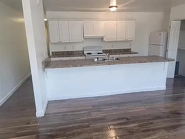 701 Saint Vincent St #A, Morrilton, AR 72110