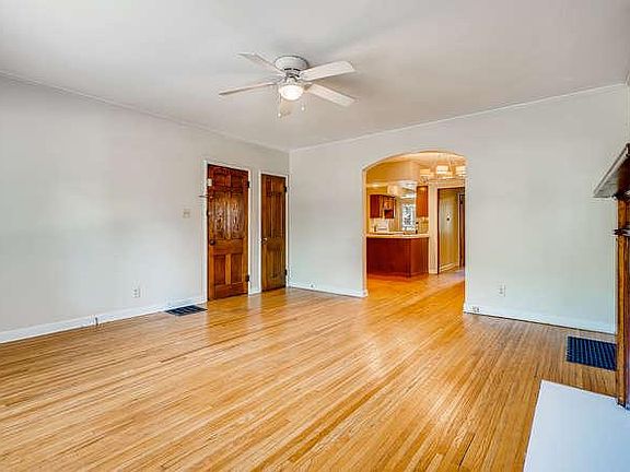 3rd image of 1314 W 3rd Ave #A